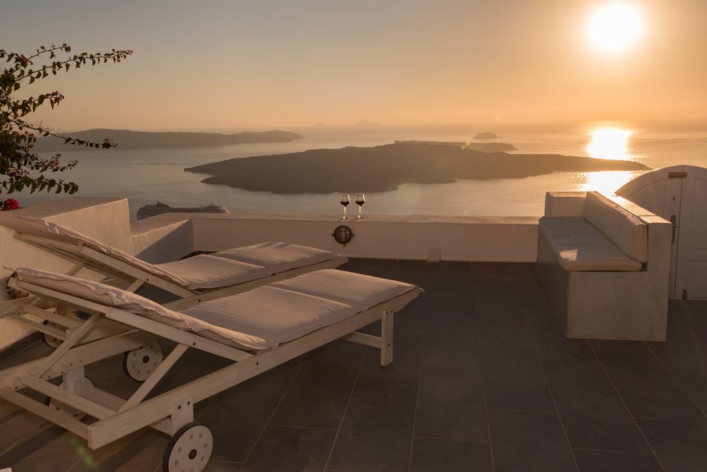 Вілла Karpimo Horizon - Caldera View With Private Hot Tub Фіростефані Екстер'єр фото
