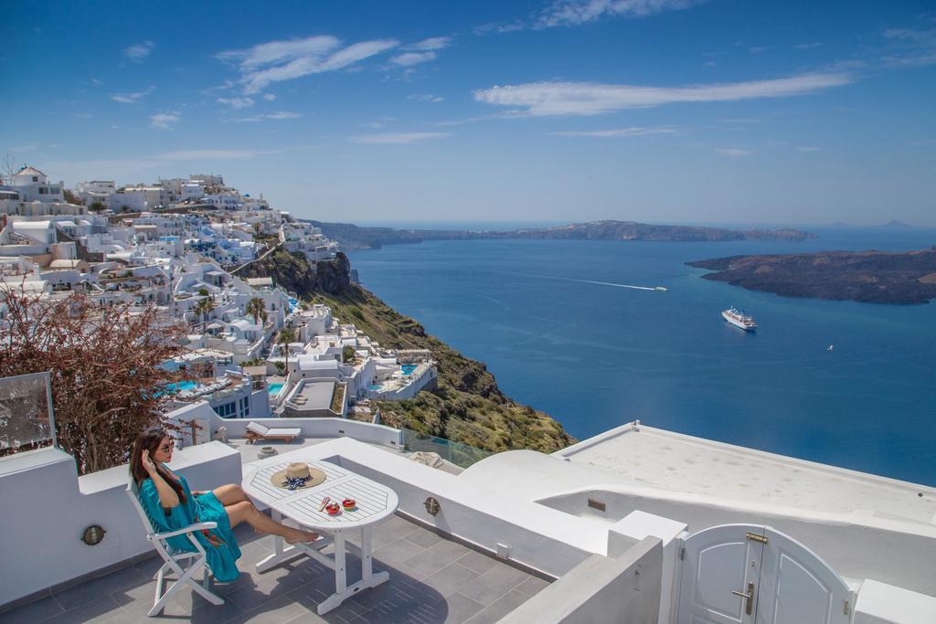 Вілла Karpimo Horizon - Caldera View With Private Hot Tub Фіростефані Номер фото